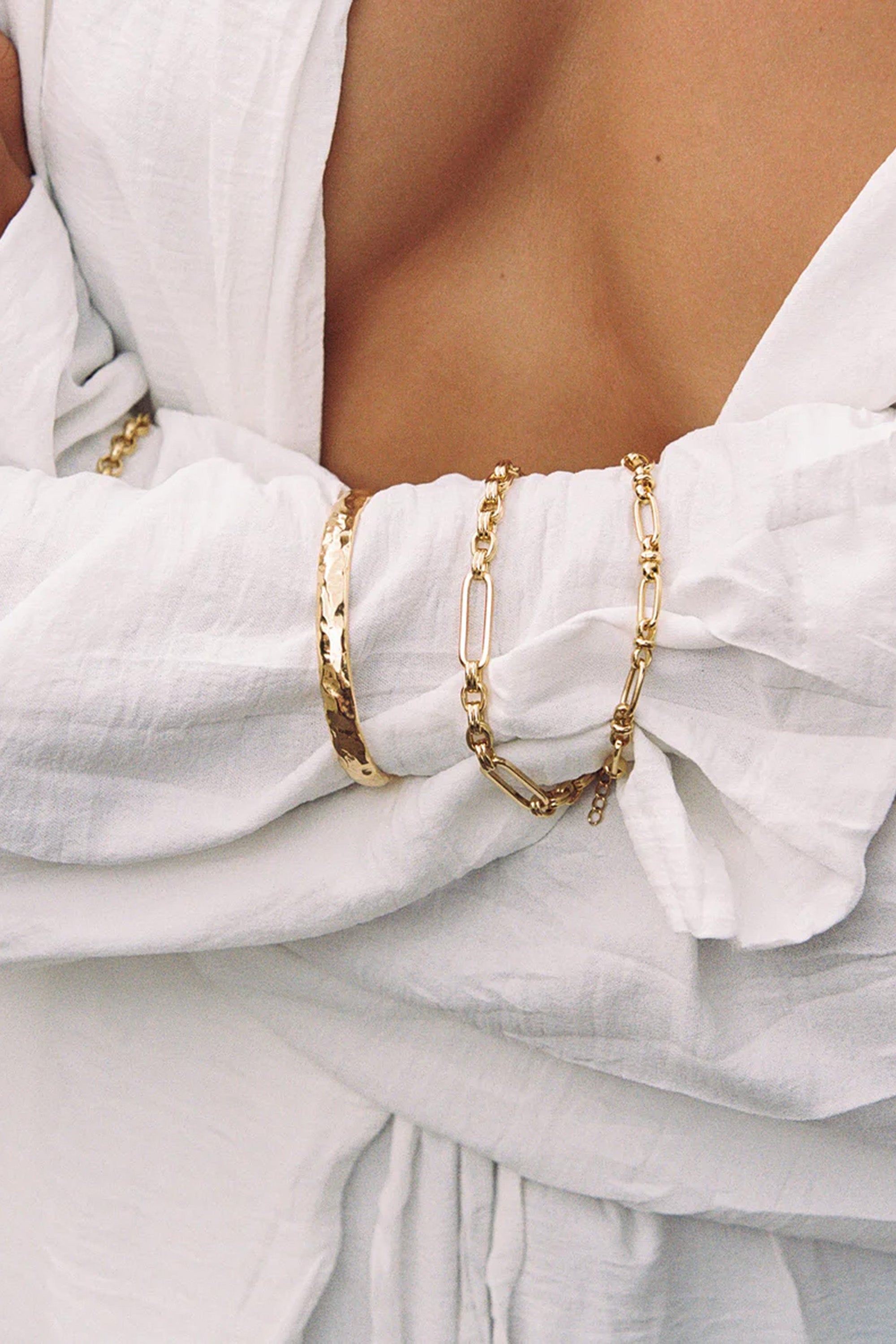 Bold Link Chain Bracelet Gold