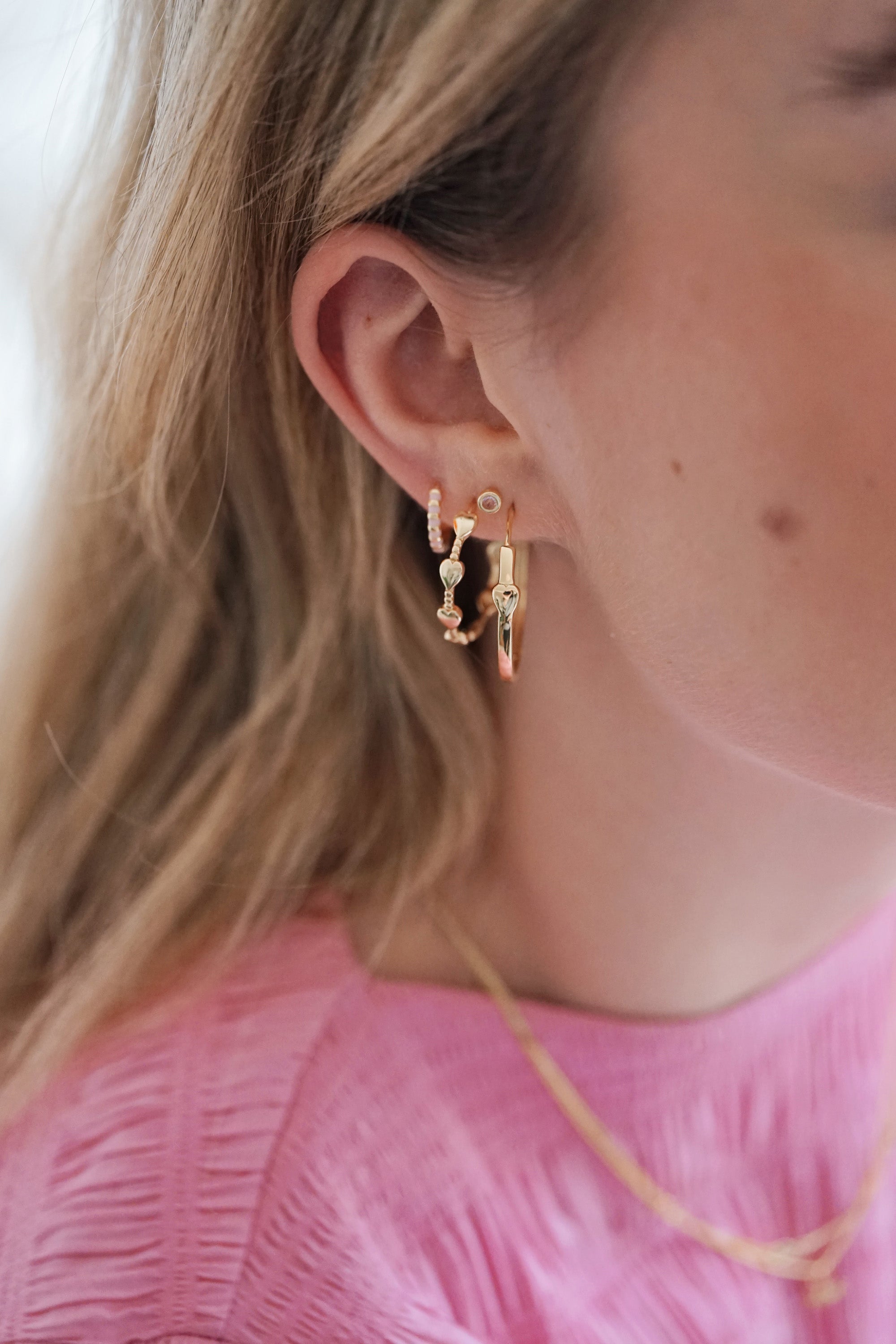 Pink Dot Stud Gold