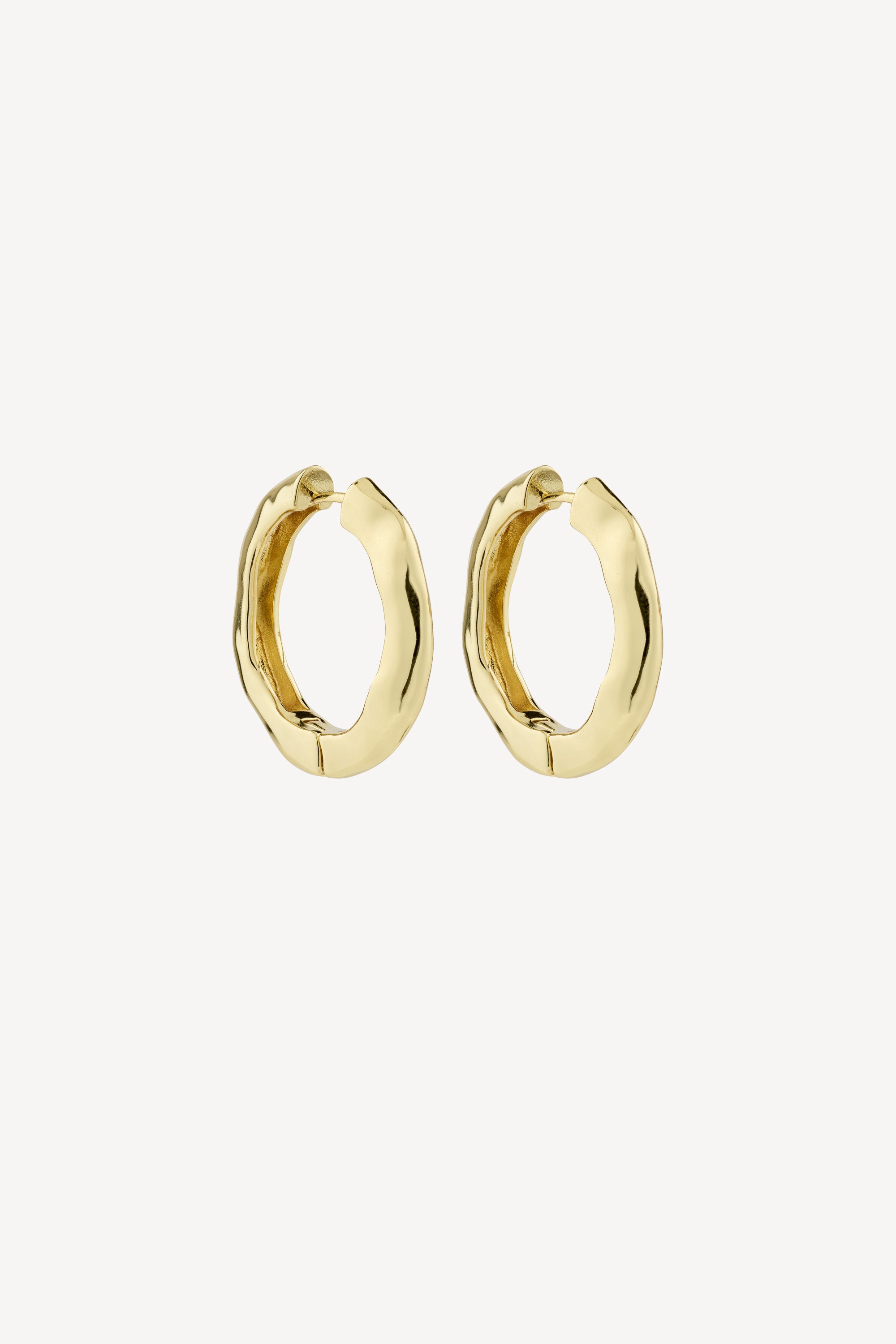 Believe Hoop Earrings Gold