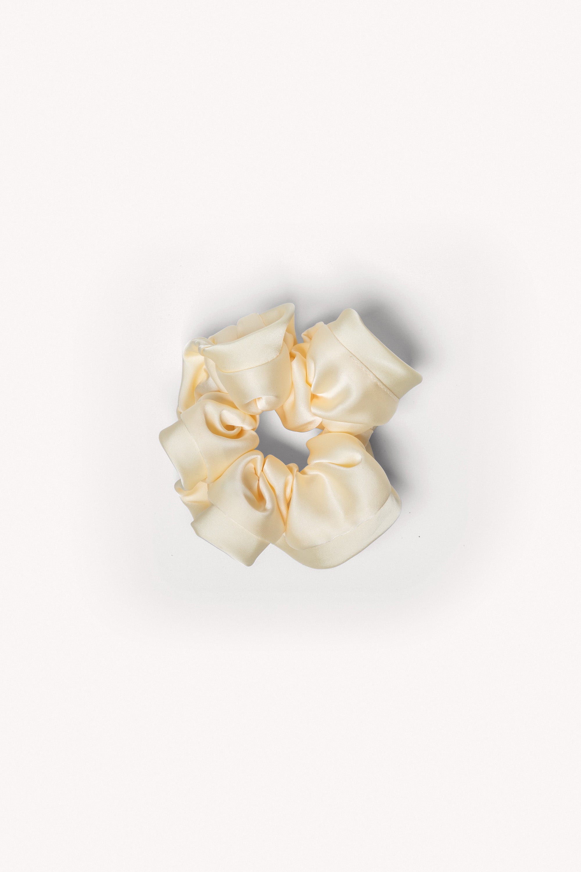 SV Rosie Scrunchie Ivory